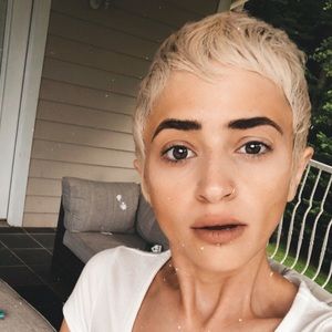 Meet your Posher, Katherine